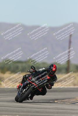 media/Oct-13-2025-Moto Forza (Mon) [[a66d839500]]/4-C Group/Session 3 (Turn 16)/